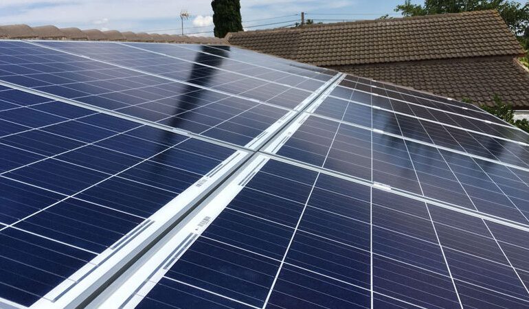 El sector solar se postula como aliado para la recuperación económica