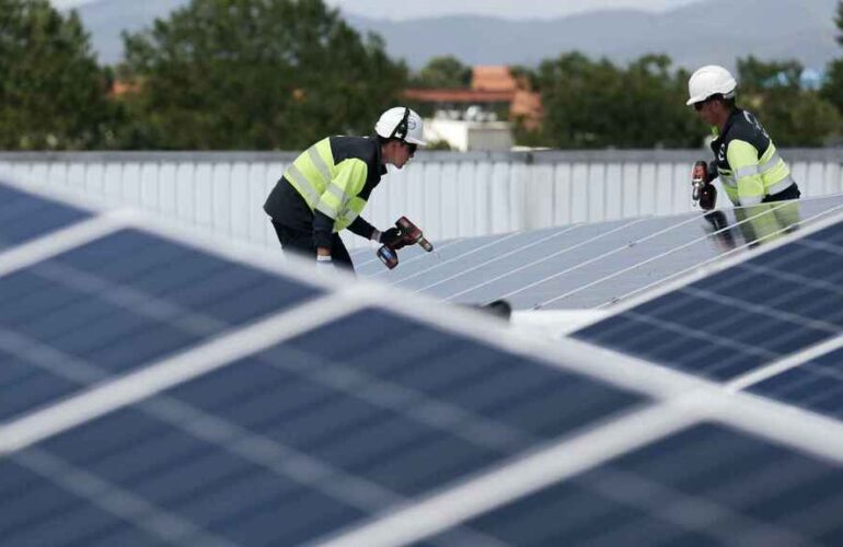 Cosas que debes saber antes de instalar placas solares. Autoconsumo